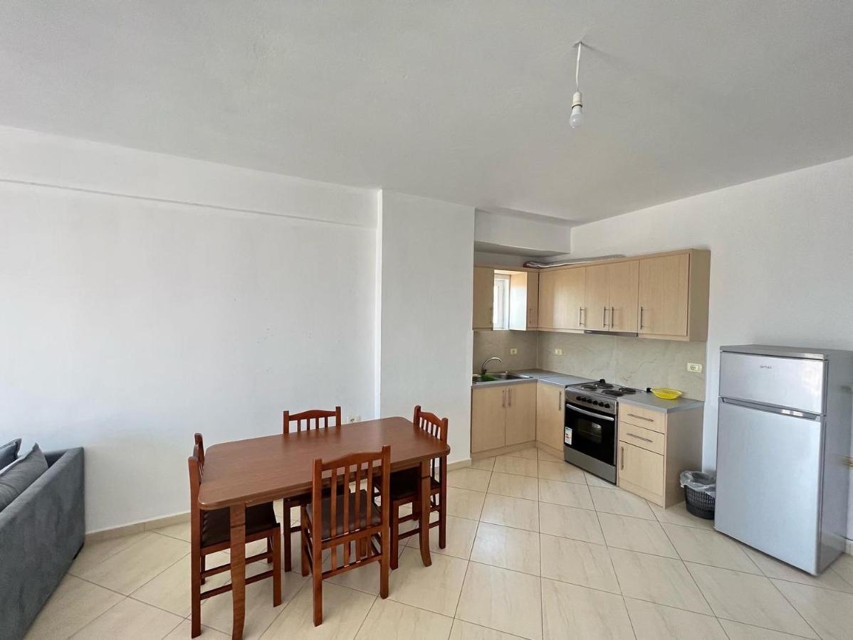Xhino'S Apartments Appartement Sarandë