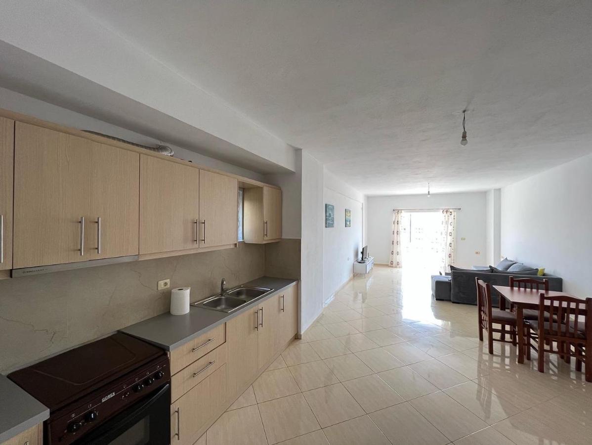Xhino'S Apartments Appartement Sarandë